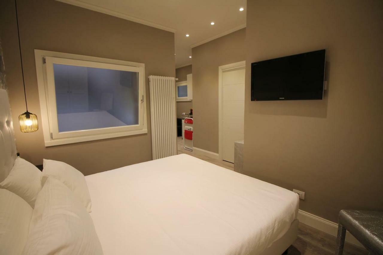 פירנצה Bell Tower Studio Apartment מראה חיצוני תמונה